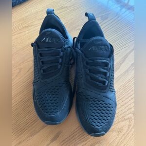 Nike Air 270 Sneakers